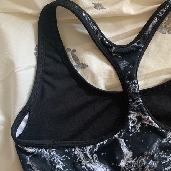 Champion Sports Bra - Picture 4 of 6